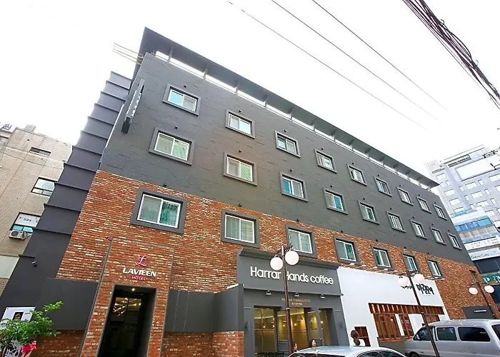 Hotel Lavieen 3*