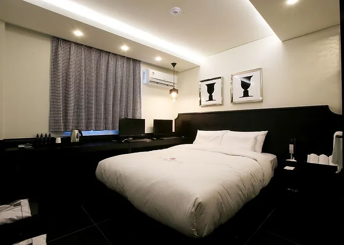 Lavieen Hotel 3*