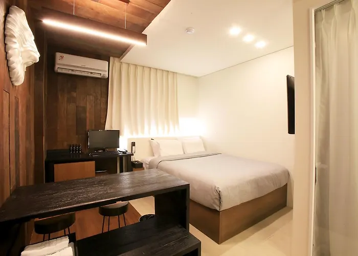 Lavieen Hotel 3*